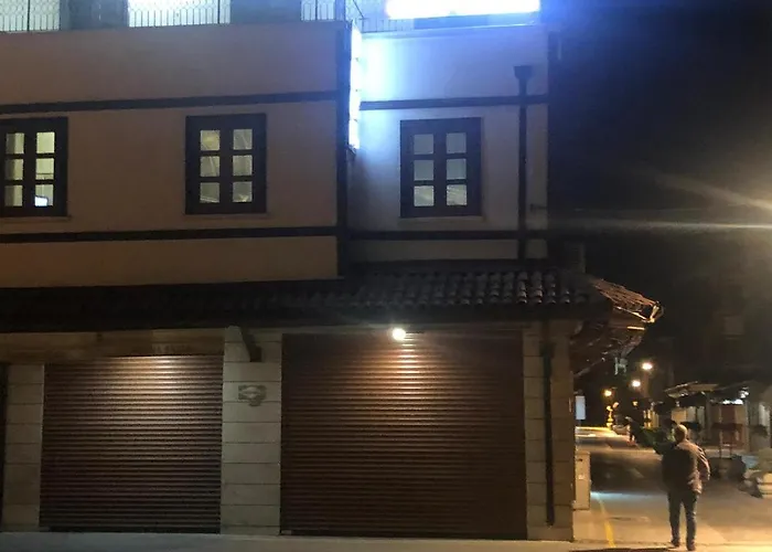 Bed & Breakfast Eser Oteli 3*