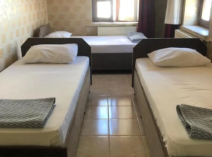 Eser Oteli Bed & Breakfast 3*